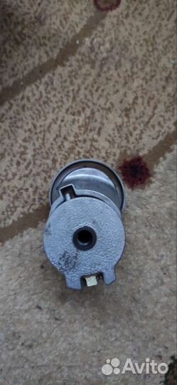 Ролик натяжной на VAG