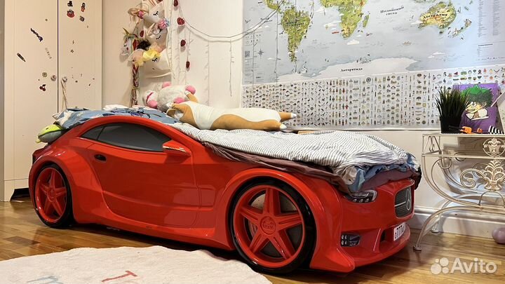 Детская кровать машина Futüka Kids с матрасом