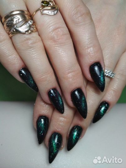 Наращивания ногтей