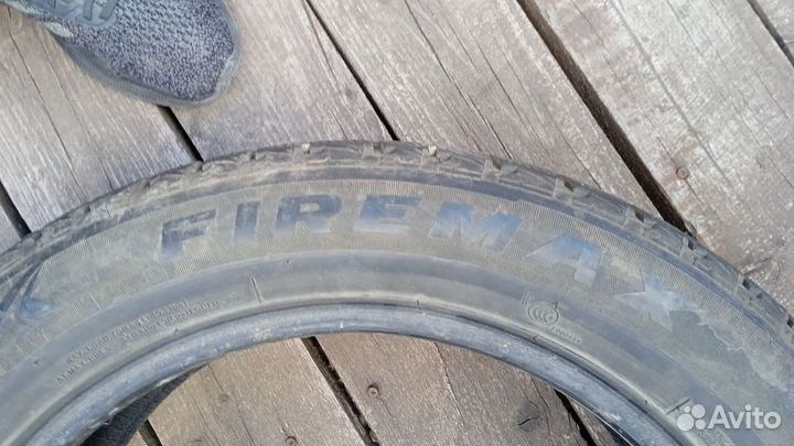 Pirelli Ice Zero FR 215/55 R17