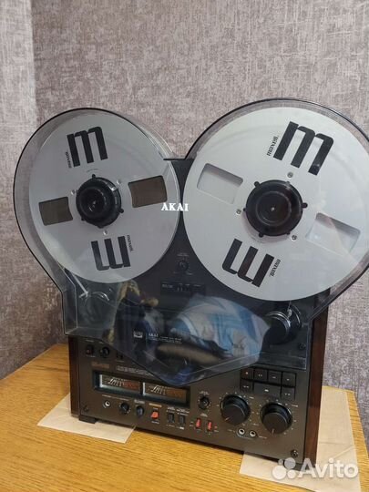 Akai gx 646