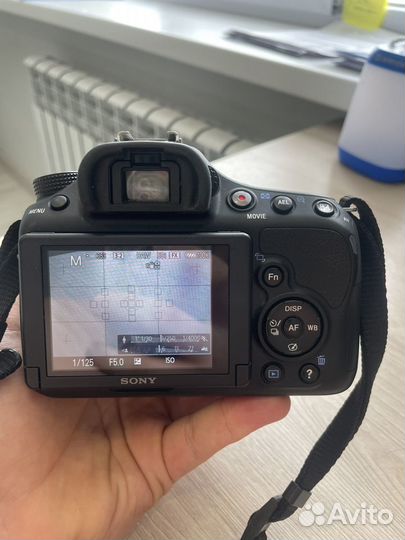 Зеркальный фотоаппарат Sony