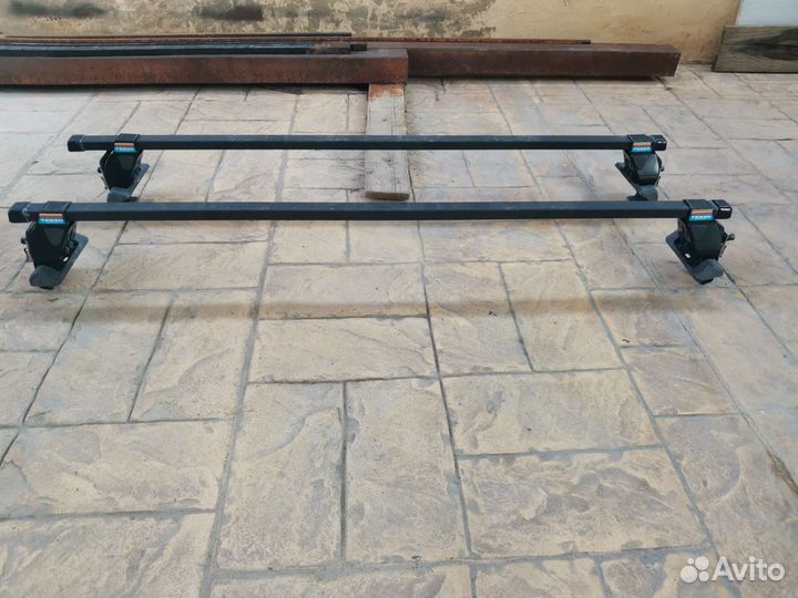 Багажник на крышу с велосипедным креплением