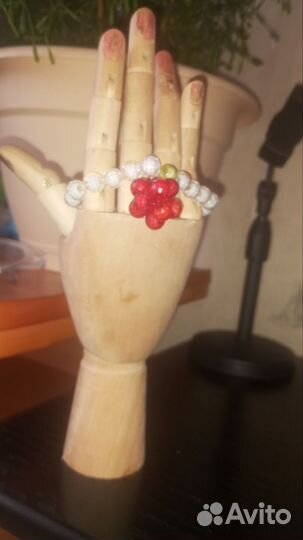 Браслет из бусин