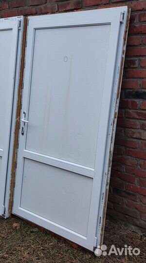 Пластиковая дверь 1шт пвх бу