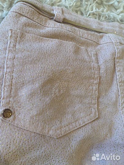 Брюки и свитер