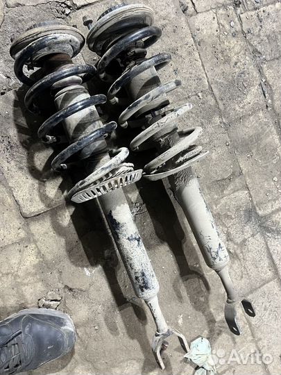 Стойка (амортизатор) передняя VW Passat B5/ A6 C5