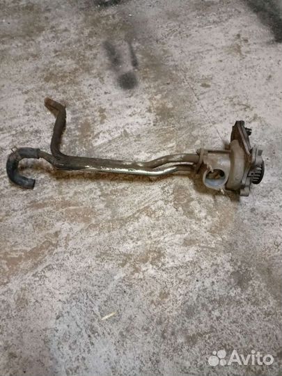 Помпа Тойота nadia