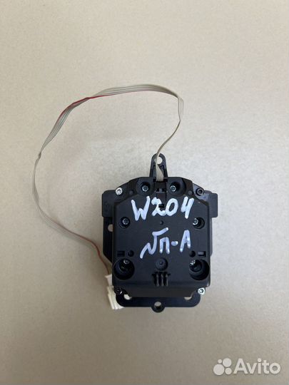 Джойстик мультимедии Mercedes C-class W204