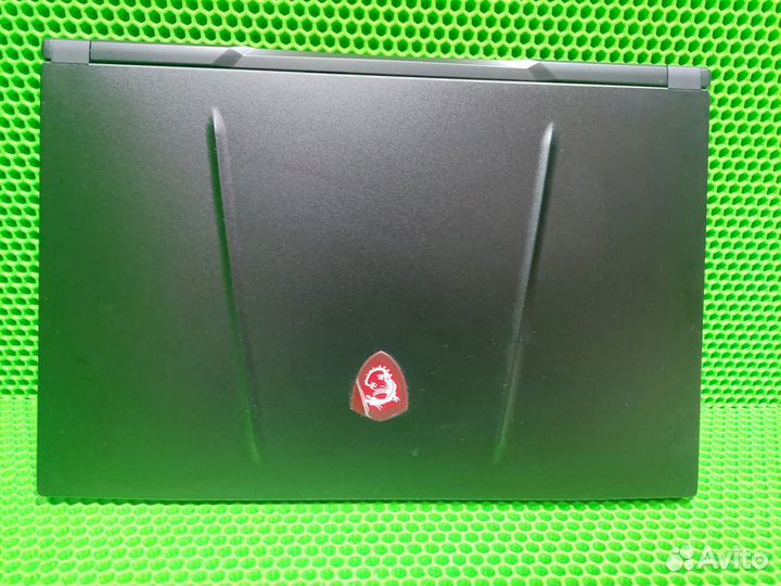 Игровой ноутбук MSI GL75 Leopard 10sdk