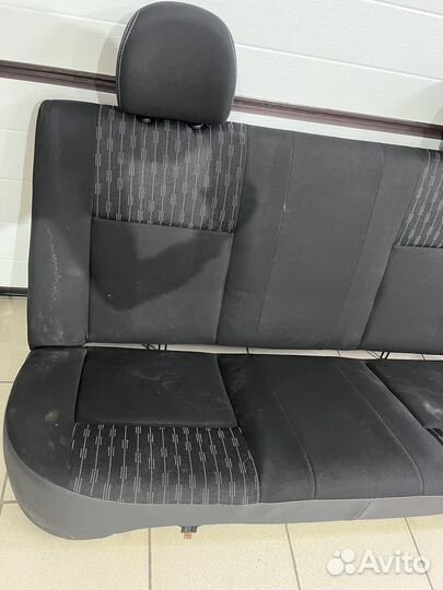 Задний диван на renault logan 1