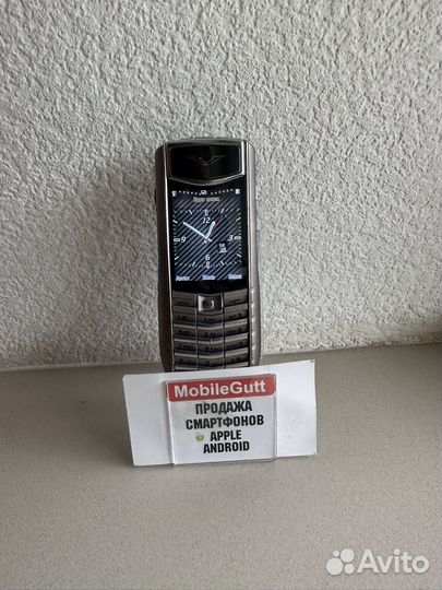Телефон Vertu