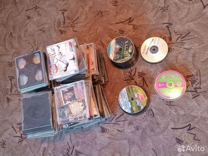 Мр3 диски и аудиокассеты