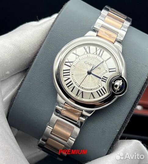 Шикарные женские часы Cartier