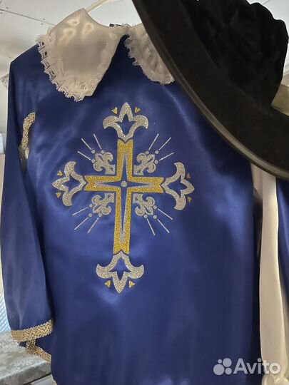 Продам костюм мушкетера