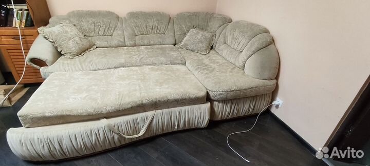 Угловой диван