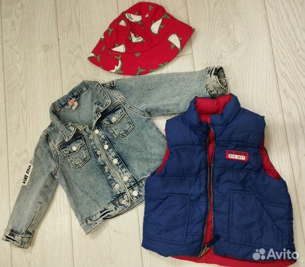 Джинсовая куртка и двусторонняя жилетка 92