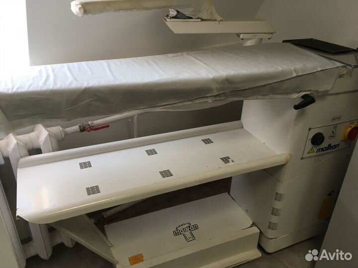 Гладильный стол Malkan с вакуумным отсосом