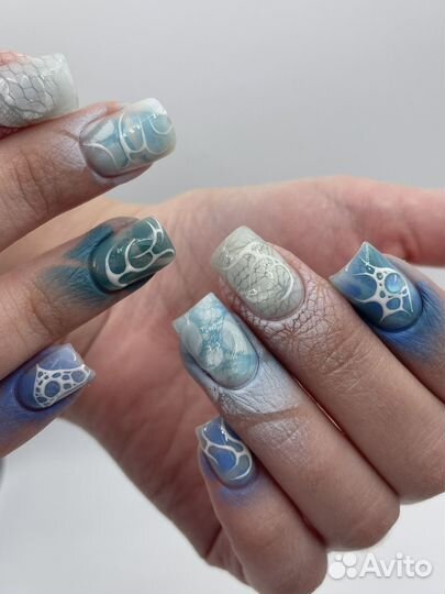 Маникюр, наращивание ногтей