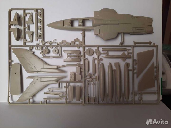 Модель Tornado 