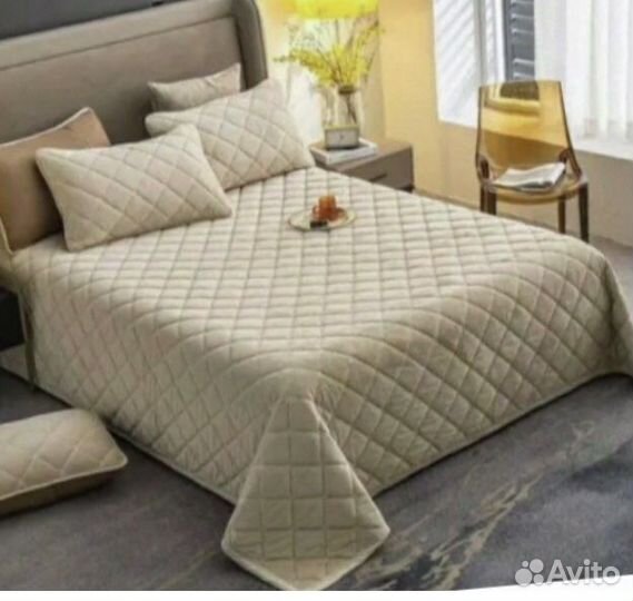 Две Наволочки и покрывало