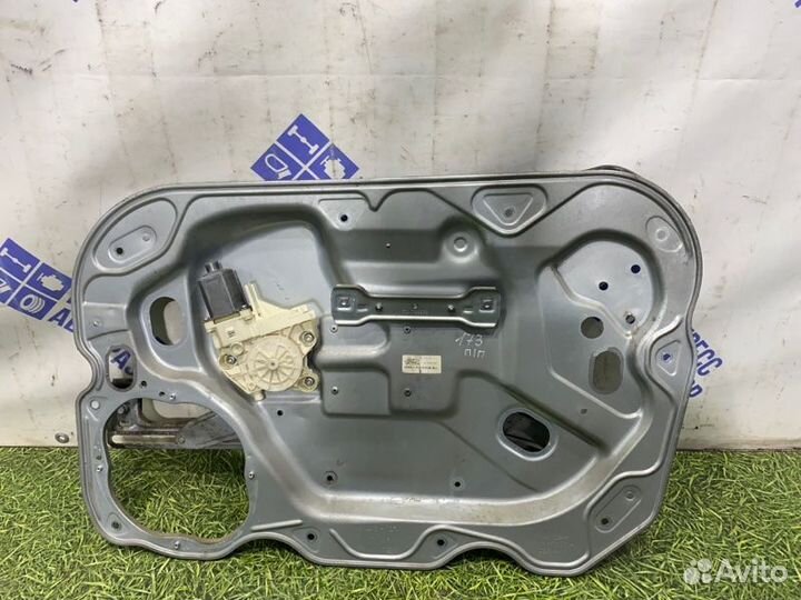 Стеклоподъемник передний правый Ford Focus 2
