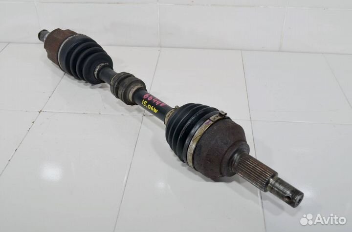 Приводной вал передний левый Nissan Pathfinder R52