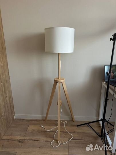 Торшер и 2 лампы