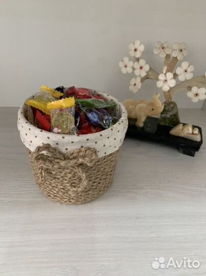 Корзинка из джута, biskvit