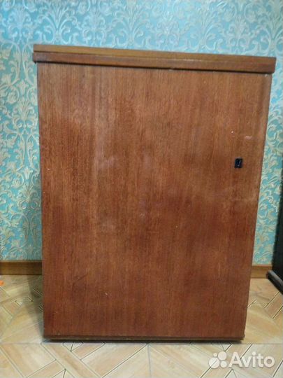 Швейная машина Чайка 142м