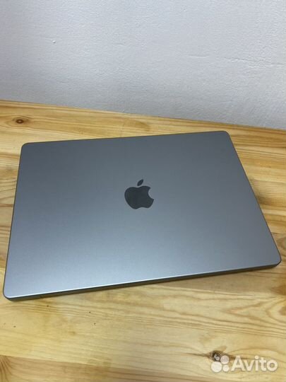 Apple MacBook Pro 16 2021