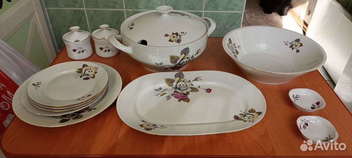 Столовый сервиз