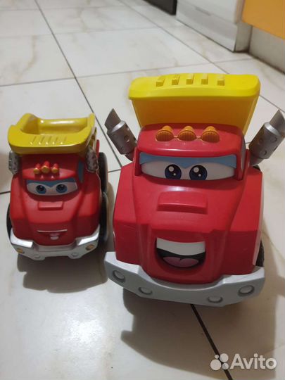 Грузовики Чак из мультика