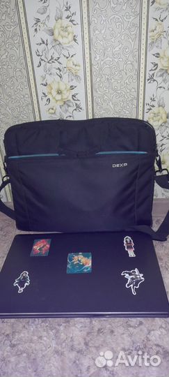 Ноутбук Dexp с сумкой