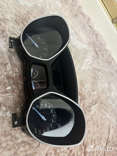 Щиток приборов на форд фокус 3 и блютуз модуль