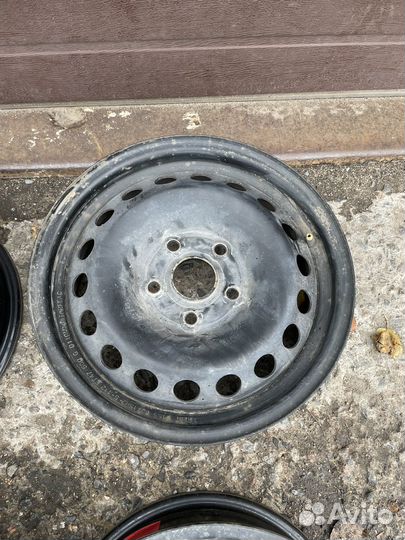 Диски на volkswagen r 15 штамповки