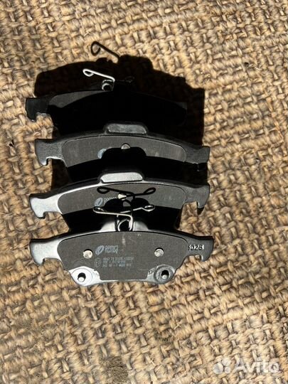 Тормозные колодки задние ford