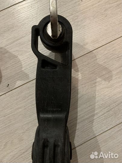 Опоры двигателя Honda Civic 8 4D