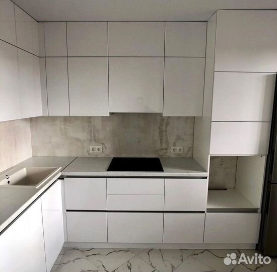 Кухня Монса-Ройс на заказ