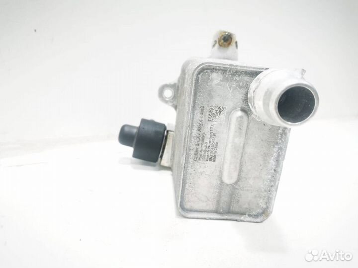 Дополнительный выносной радиатор Tesla Model 3