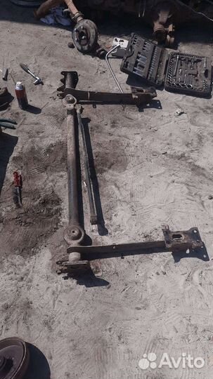 Задняя балка Киа Рио 1