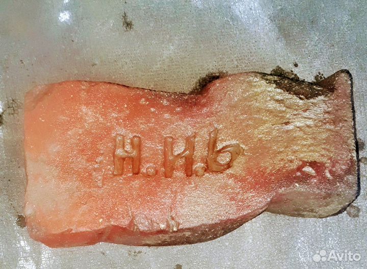 Кирпич коллекционный со следами животных