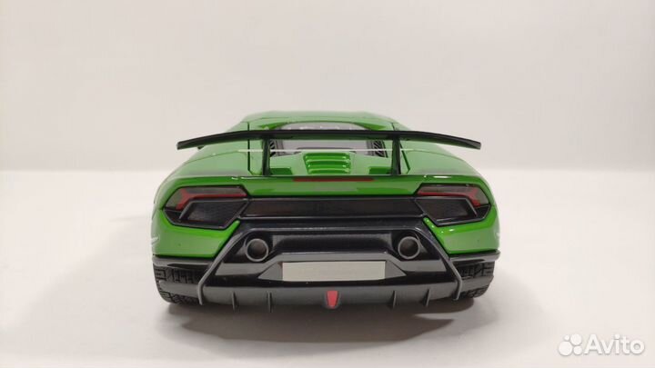 Lamborghini Hurracan Perfomante Maisto 1:18