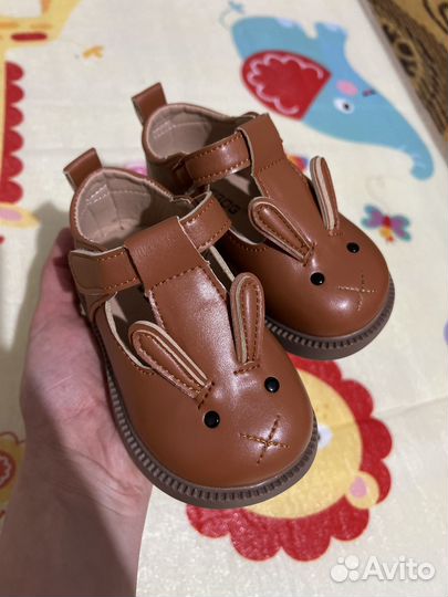 Обувь для девочки