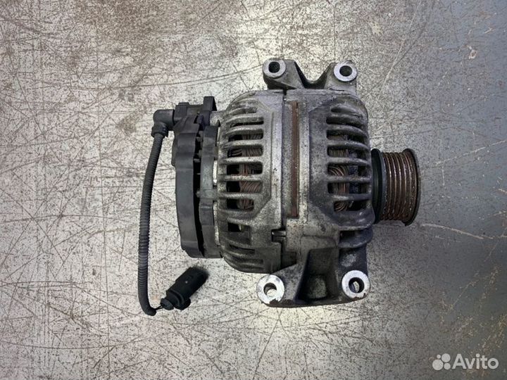 Генератор Audi A4 универсал ALZ 2005