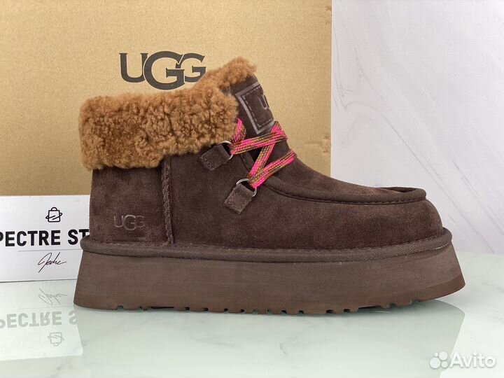 Ugg Funkarra Cabin Cuff на платформе