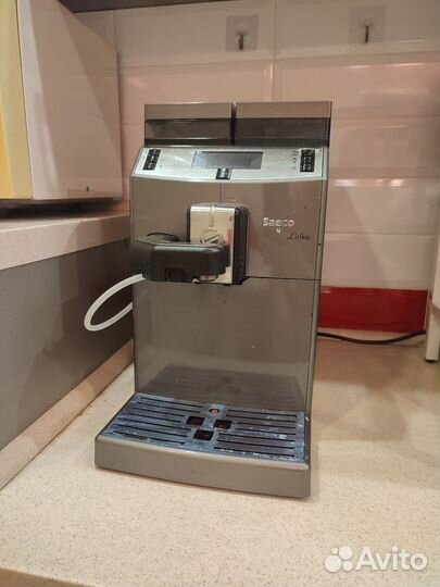 Кофемашина Saeco Lirika One Touch Cappuccino