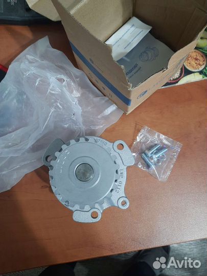 Водяная помпа ваз 2112