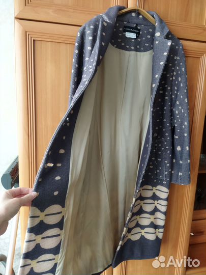 Продам весеннее новое пальто, размер 40-42