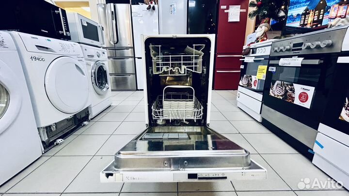 Посудомоечная машина Electrolux